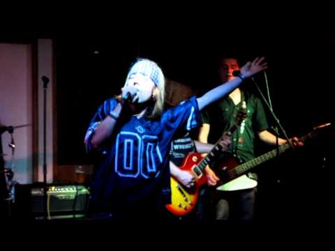 20121026 Reckless Roses 01