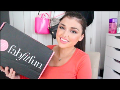 Fab Fit Fun Summer Box | Chloé Zadori - YouTube