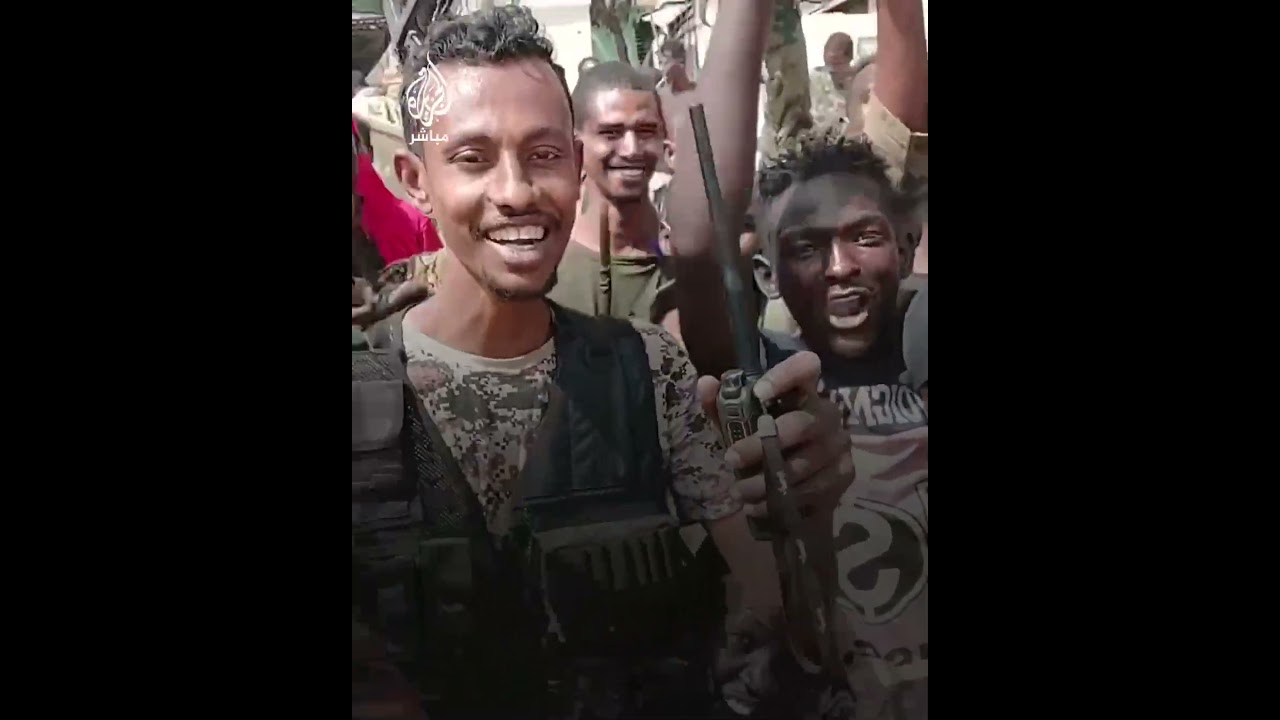 الجيش السوداني يسيطر على الإذاعة والتلفزيون