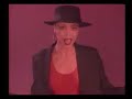 Mel and Kim - showin out
