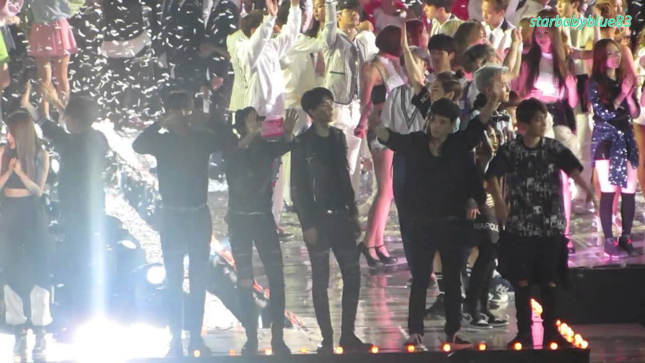 150523 Dream Concert Ending - SHINee