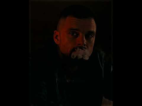 Chris | Destroyer