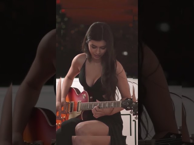 Black Magic Women | Santana | Guitar Cover | Larissa Liveir class=