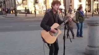 The Beatles, Here Comes the Sun (Henry Facey cover) - busking in the streets of London, UK chords