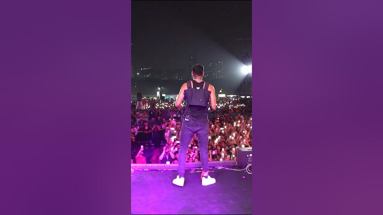 @King - Maan Meri Jaan (Live)