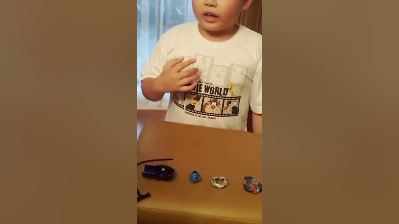 How to put a BeyBlade together! - YouTube