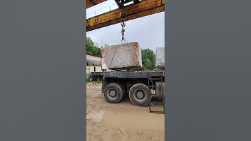 unloading 24000kg marble  with a very old and rusty crane and original sound of oldest technology