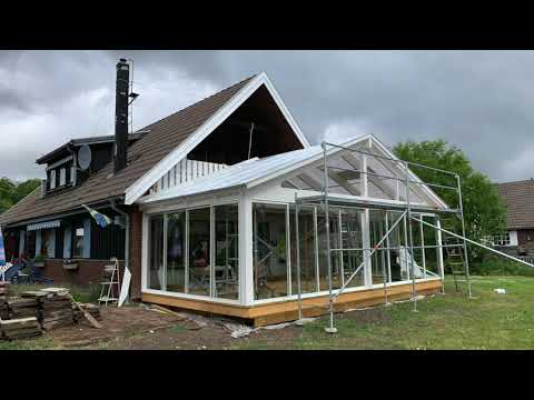 Video: Inglasning Av Vinterträdgårdar (33 Bilder): Dubbelglasade Konstruktioner Och DIY-takkonstruktion, Fasadglas