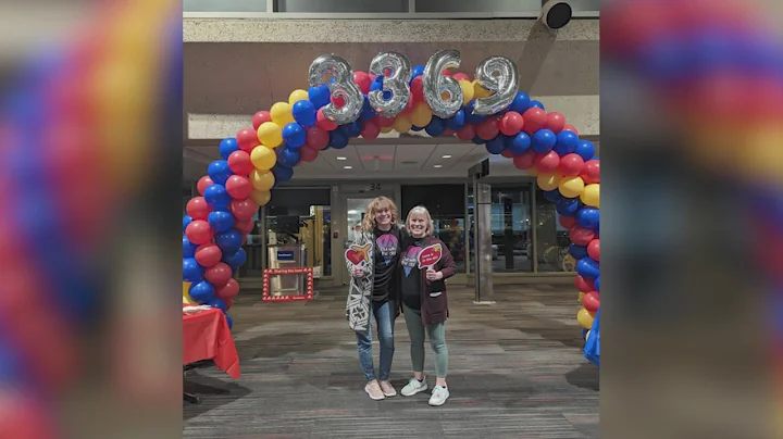 Kansas City travelers celebrate new airport terminal