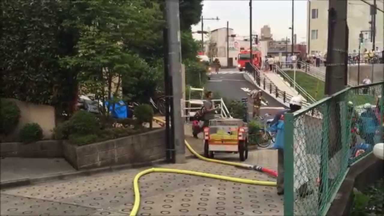 fire in Nakai, tokyo ハウス火災を行います