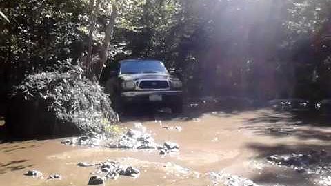 TIRES MUD SPINNING 4WD NEW FRONT DIFFERENTIAL