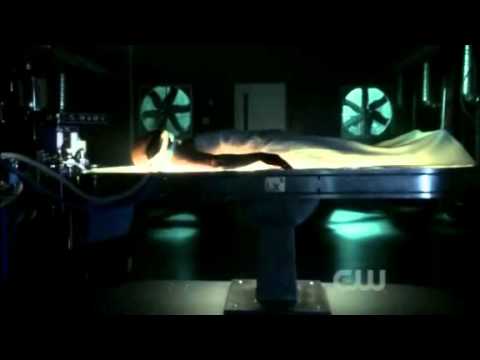 Smallville Season 10 - Finale (Darkseid Kills Lionel)
