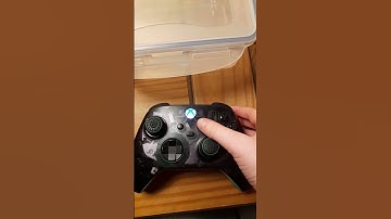 Pressing Options Button On Xbox Controller #xbox #controller #button