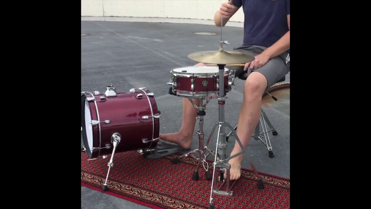 No touching! Snare, Kick, Hihats must all stay separate... linear