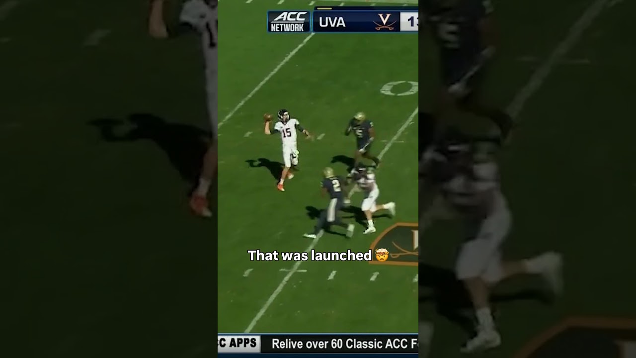 He sent that ball flying ๐ฎโ๐จ #virginiacavaliers #accfootball #collegefootball