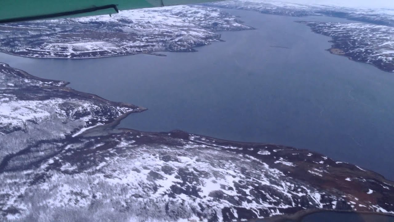 Полет на Widerøe из Киркенеса в Вадсё