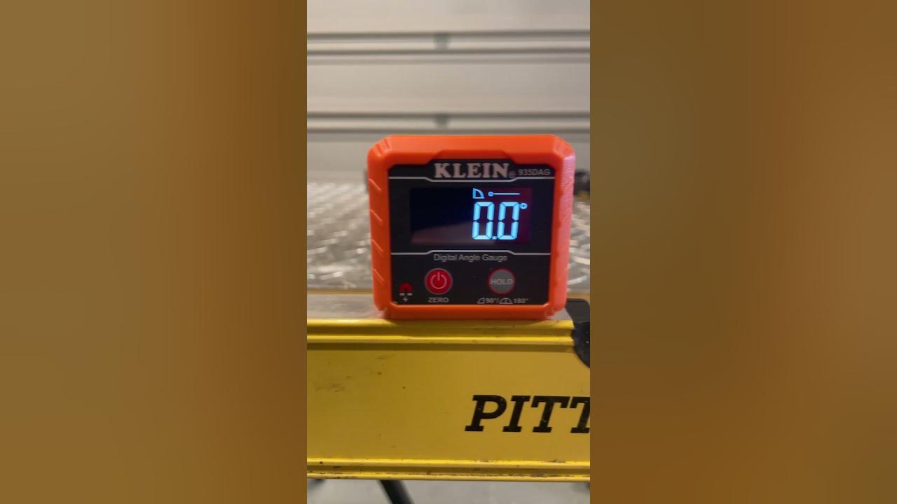 Klein Tools Digital Angle Gauge and Digital Leveler 935DAG - The