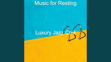 Pulsating Backdrop for Going Back to Restaurants