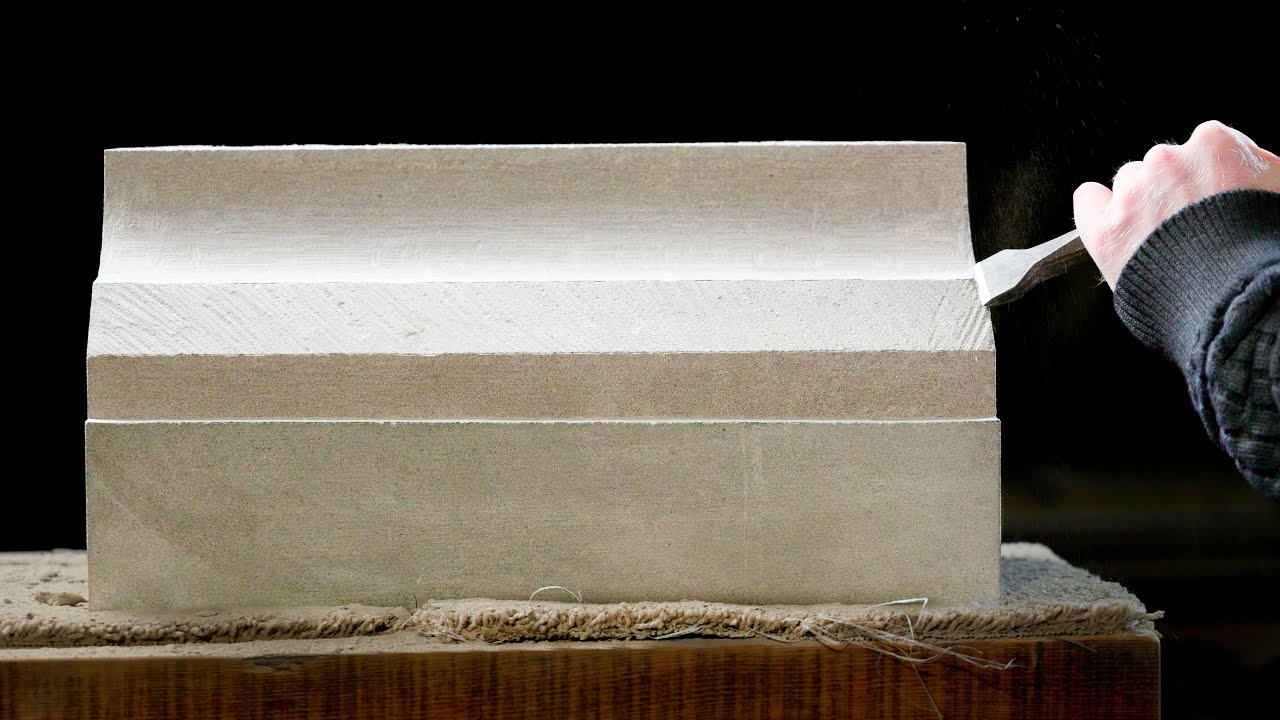 Sculptor hones an ancient craft in an age of AI slop