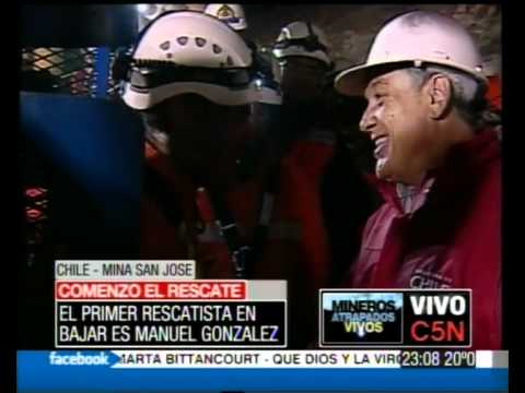 C5N - CHILE, RESCATE DE MINEROS. PIÑERA BRINDA SU ALIENTO AL PRIMER RESCATISTA