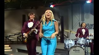 Download lagu Middle Of The Road - Chirpy Chirpy Cheep Cheep  (1971 Stereo Mixed from Mono Show Performance)