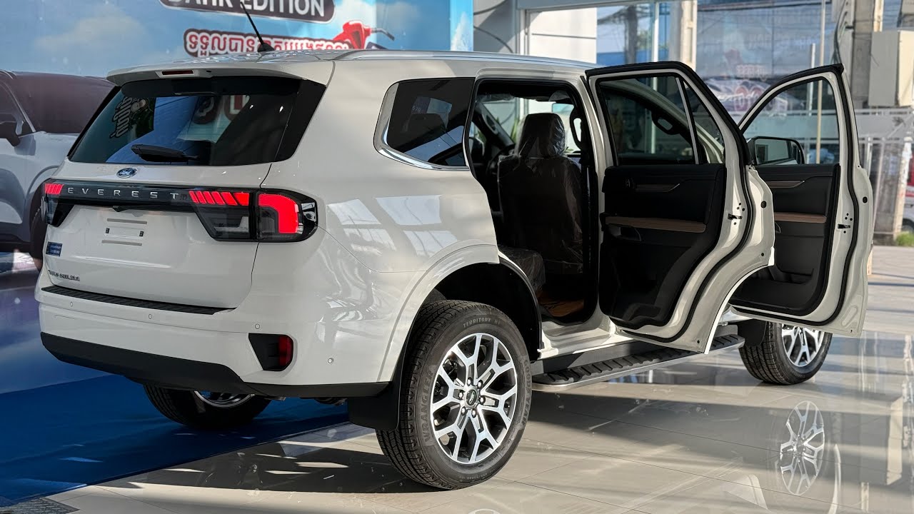 フォード・エベレスト New Ford Everest ( 2025 ) - 2.0L Bi Turbo Premium SUV
