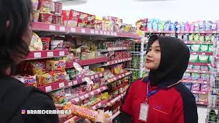BUAT JOMLO !! CARA KENALAN SAMA CEWEK CANTIK DI CAFE - BRAM DERMAWAN