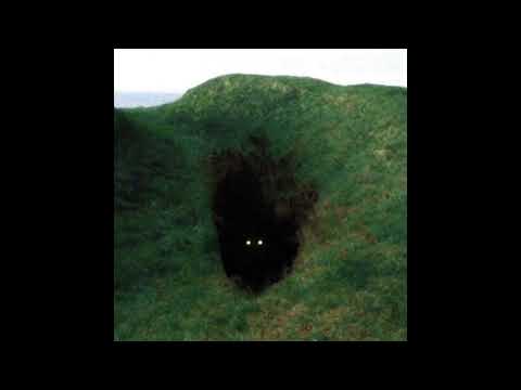 在 YouTube 上觀看「NXXXXXS - BLOOD / SPILLED」
