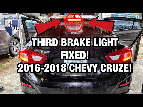 2016 - 2018 CHEVROLET CRUZE THIRD BRAKE LIGHT REPLACEMENT - REMOVE AND REPLACE HIGH MOUNT LIGHT FAST