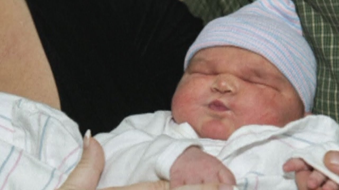 Big Baby Massachusetts Mum Gives Birth To 14 5 Pound Little Girl YouTube