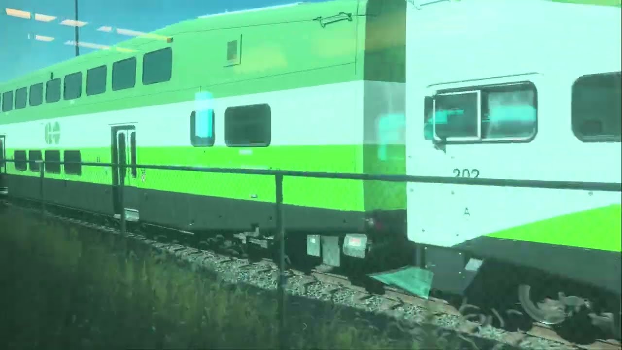 Lakeshore West GO Train Ride: Union to Aldershot