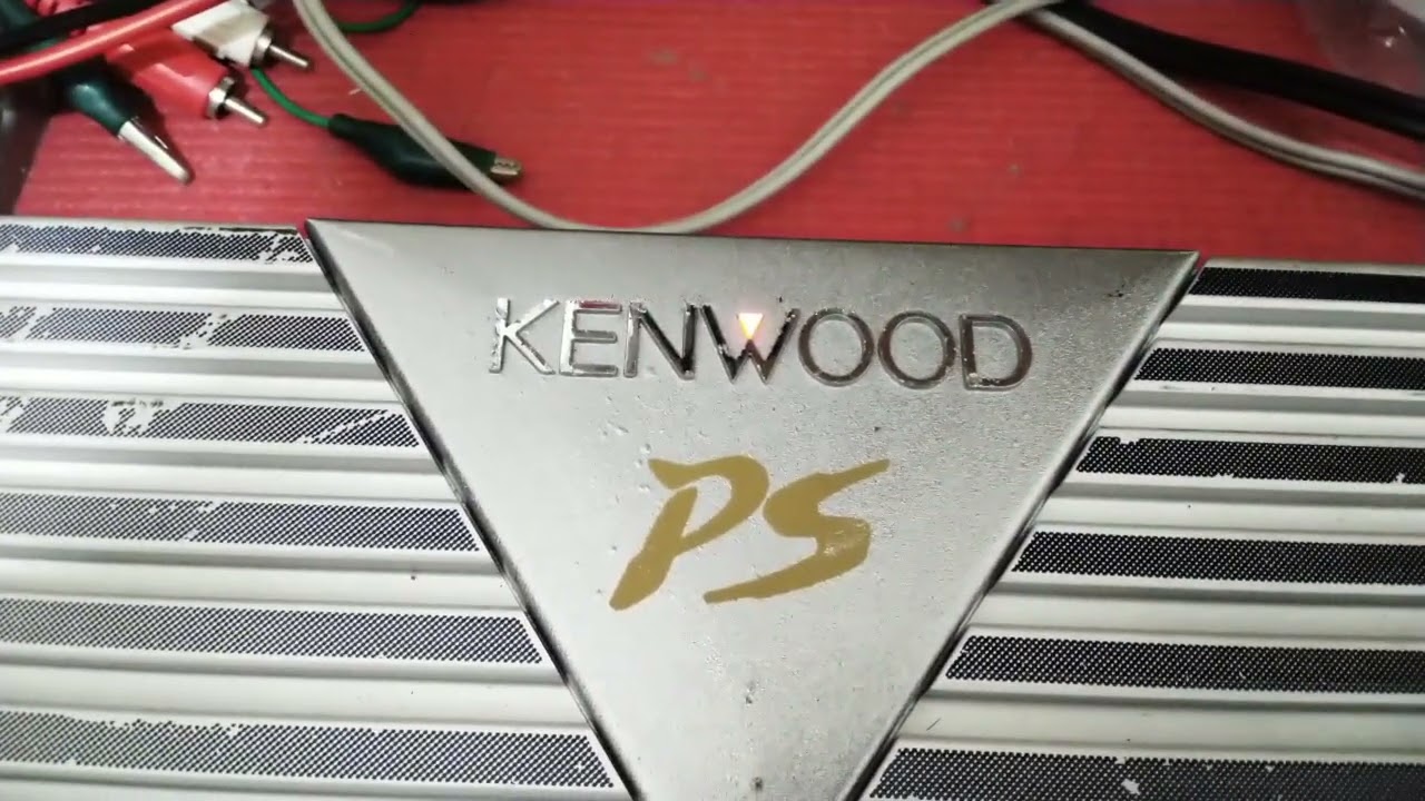 KAC-PS500F Kenwood old school 4 channel amplifier. - YouTube