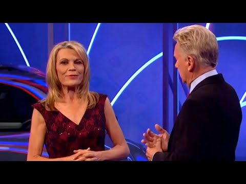 Pat Sajak Asks Vanna White About Being 'In The Buff'