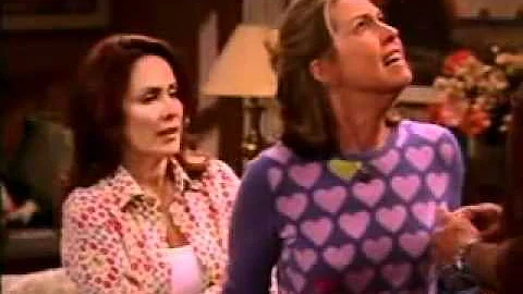 Everybody Loves Raymond - Season 7 @ EnglishThruHu...