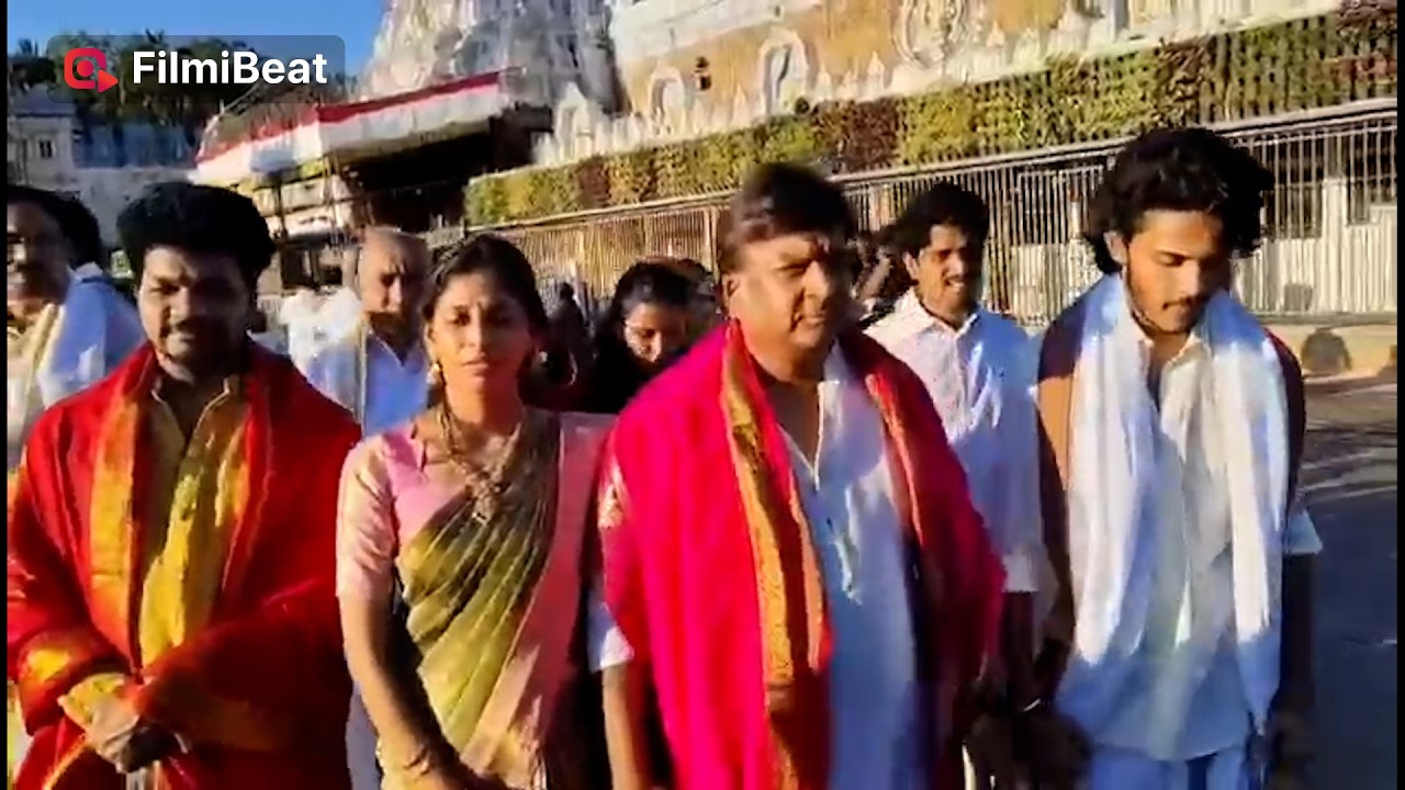 తిరుమలలో సందడి చేసిన BAND MELAM MOVIE TEAM | Harsh Roshan | Sridevi | Filmibeat Telugu