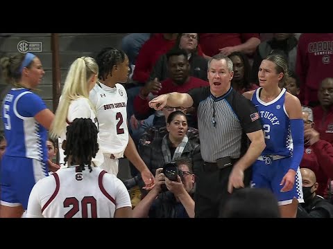 Freshman Furious Player Messed Up Her Dunk, Steps To Her x Gets Tech | 1 South Carolina Vs Kentucky