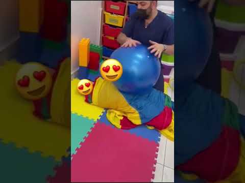 طفل توحد و بعاني من مشاكل حسية الجزء ١