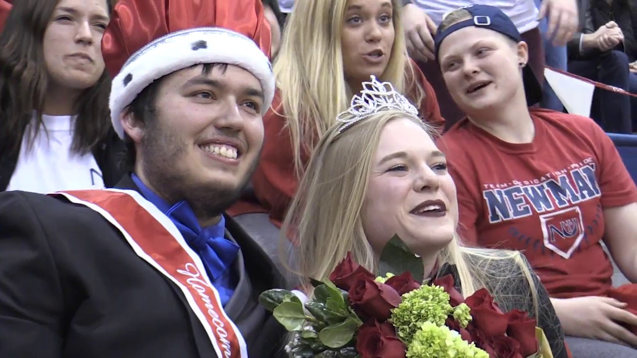 MVL crowns Homecoming King and Queen