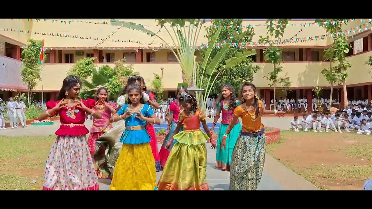 6th class dance performance - YouTube