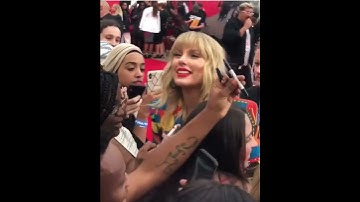 Taylor Swift Interactions with Fans