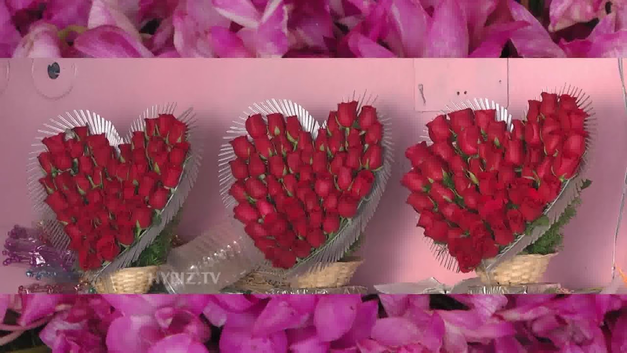 Valentines Flower Bouquet Preparation - Hybiz.tv - YouTube