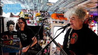 THE MELVINS - &quot;Hag Me&quot; (Live from JITV HQ in Los Angeles, CA 2017) #JAMINTHEVAN