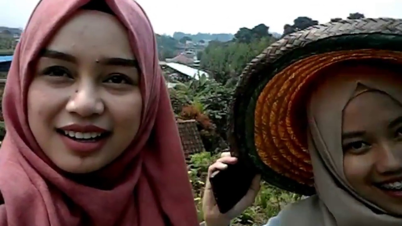 RAINBOW GARDEN FLOATING MARKET LEMBANG YouTube