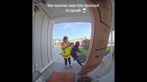 Wtf..Stolen The delivery lady is stunned calm.  #surprise #delivery #smile #funny #funnyshorts