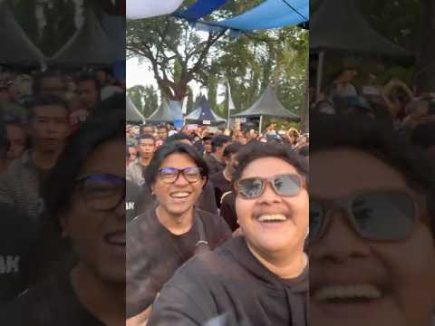 Menontoni om iwan fals bareng bang dzawin fajar mukti