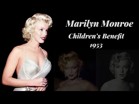 Video: Regina Todorenko S-a Reîncarnat Ca Marilyn Monroe și I-a încântat Pe Fani