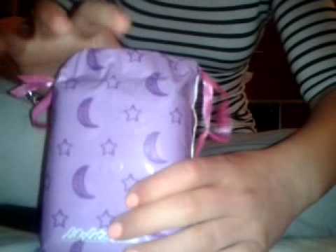 teen maxi pad Avril lavine s ass
