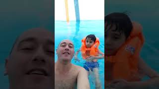 Estamos Na Piscina Térmica So Condomínio