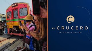 Angélica Castro vive la experiencia del tren atravesando un mercado de Bangkok | El Crucero