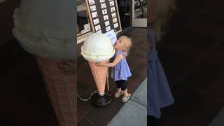 Ice Cream lover     #funnykids #funnyvideo #baby